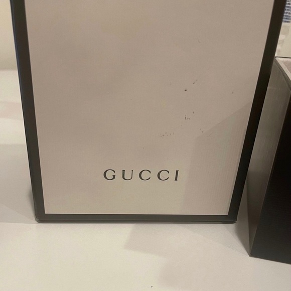 Gucci watch never worn - Picture 5 of 8
